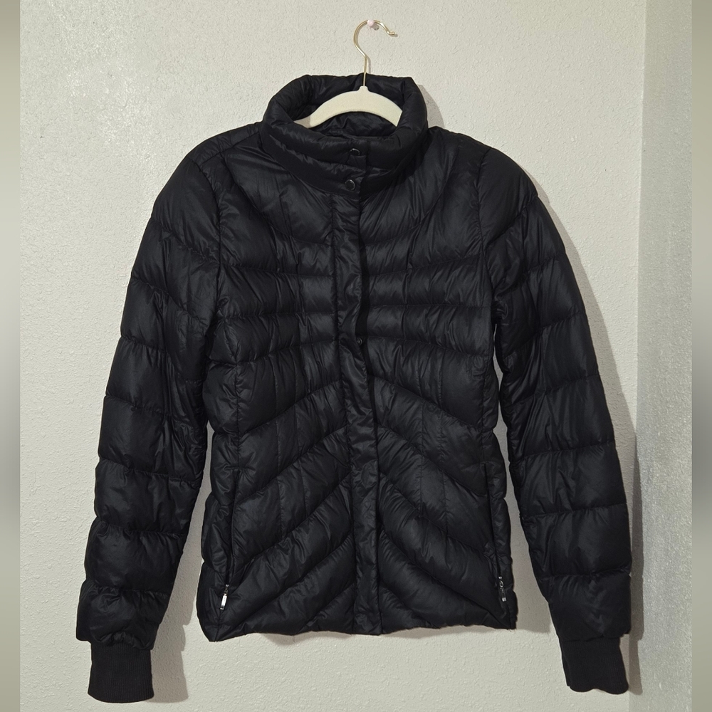 Lands' End Women's Black Puffer Jacket
